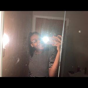 Meet your Posher, Devanie